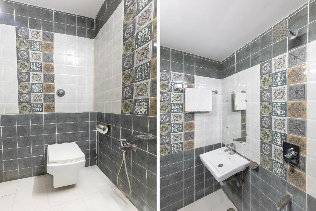 Oyo 45301 Hotel Om Palace Sāgar Εξωτερικό φωτογραφία